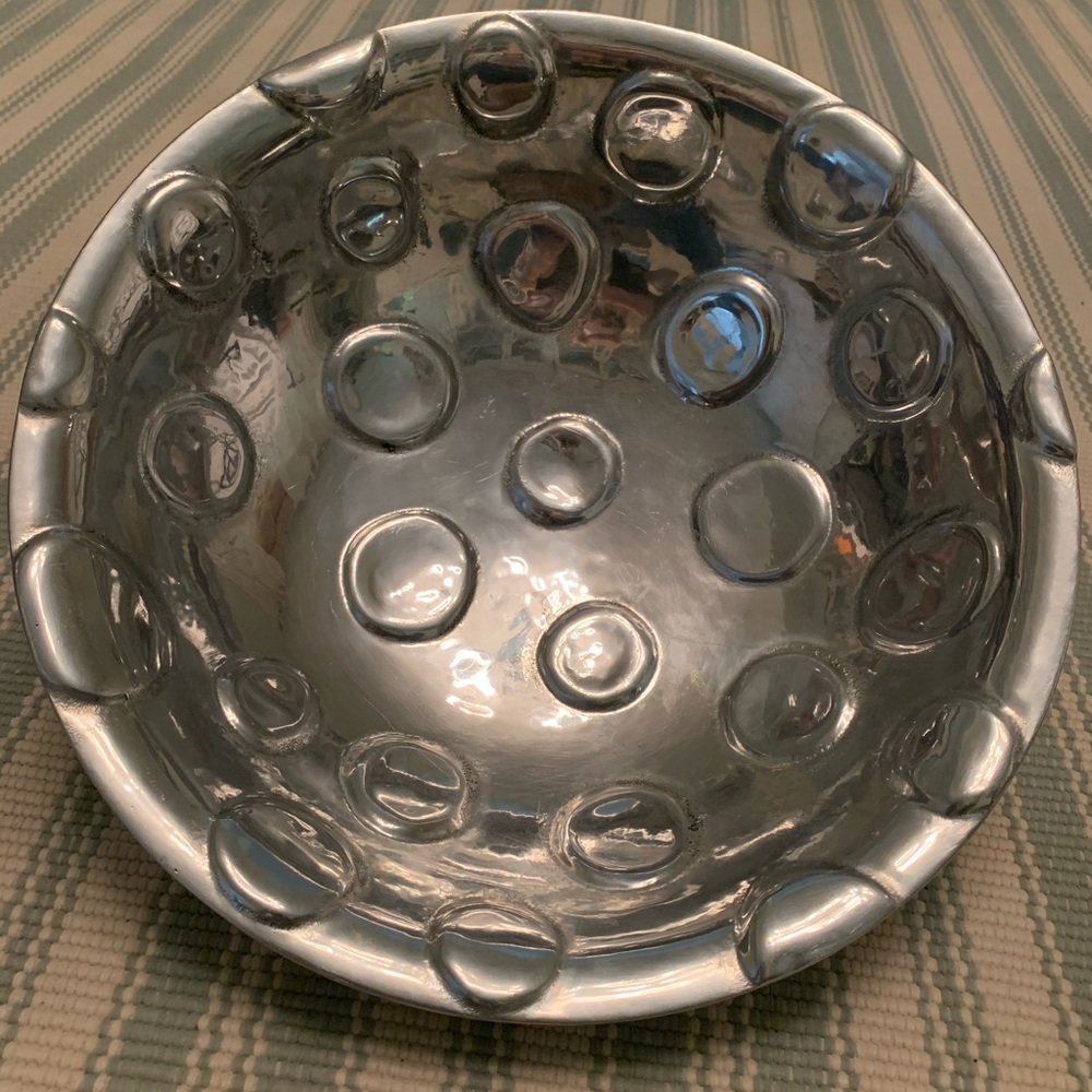 Mariposa large serving bowl